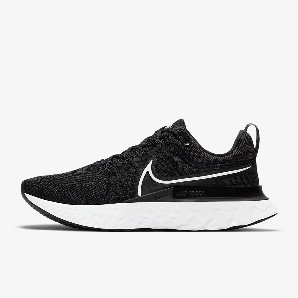 Nike Women's React Infinity Run Flyknit 2 Shoes